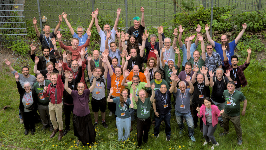 Group photo of the MiniDebConf Hamburg 2025